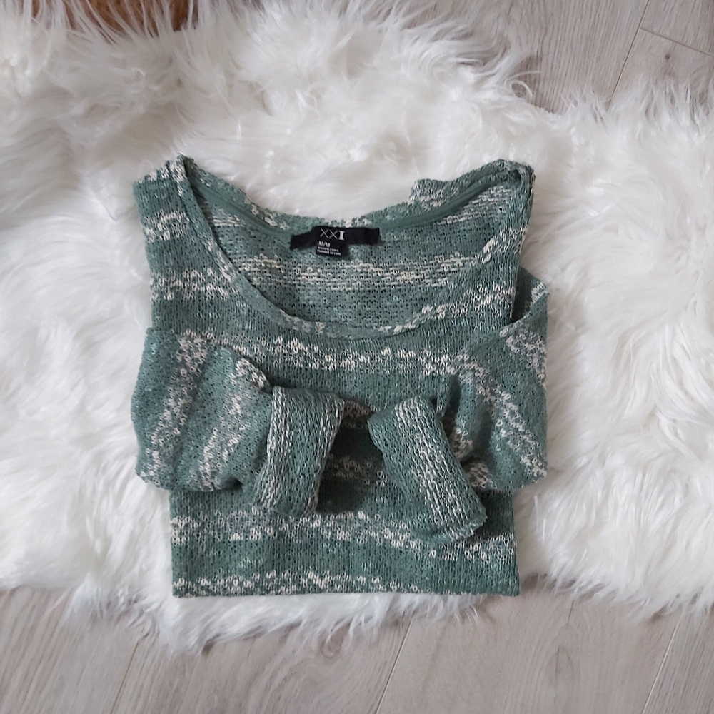 Forever 21 Boho Loose Knit Pastel Green Sweater